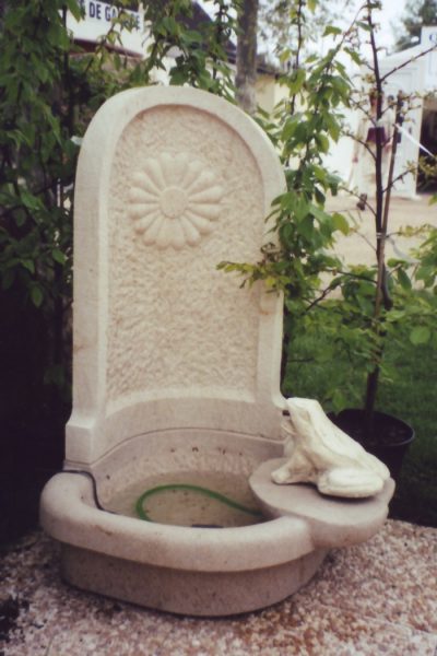 Fontaine d’angle arrondi