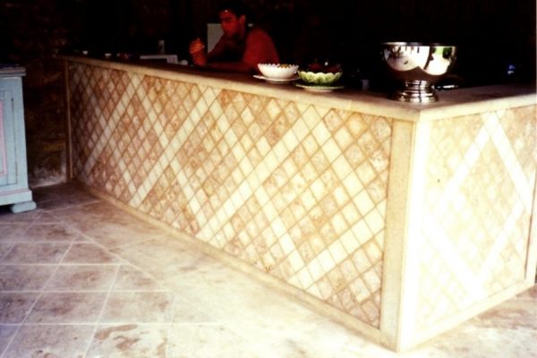 Table bar