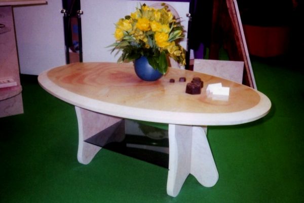 Table basse ovale